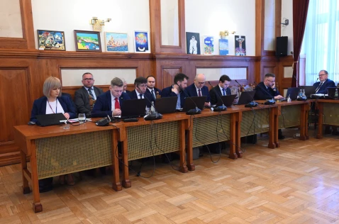 18 LXII sesja Rady Powiatu_2000x1335.JPG